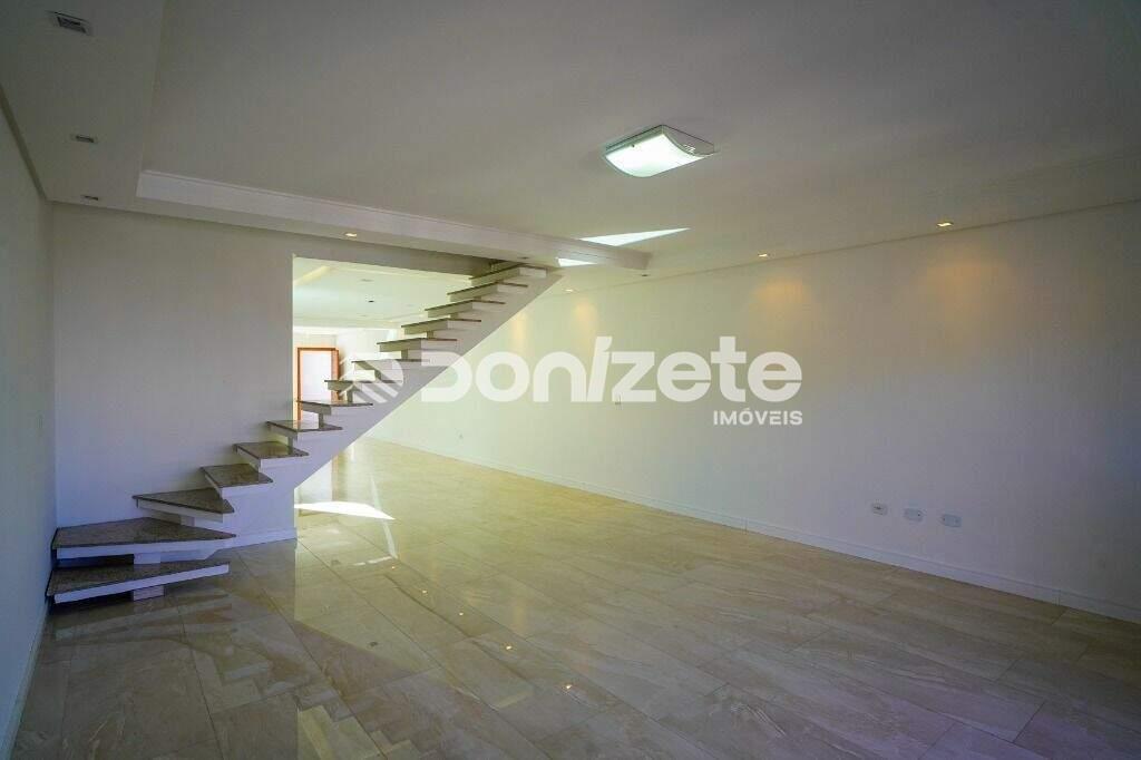 Sobrado à venda no Santa Maria: 