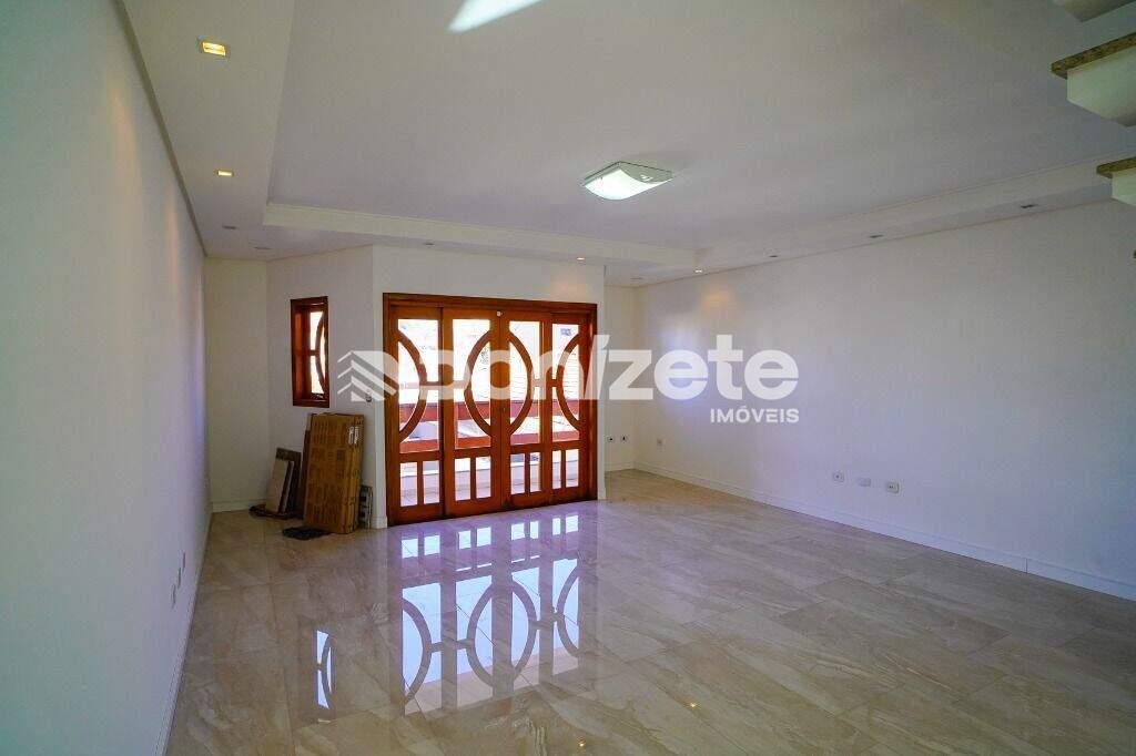 Sobrado à venda no Santa Maria: 