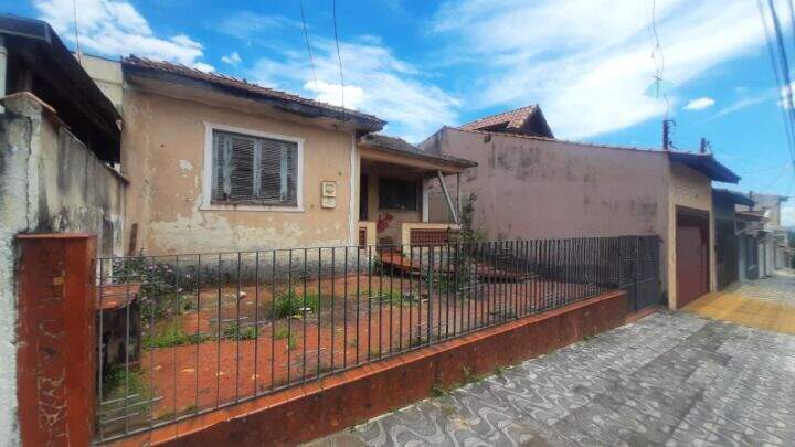 Terreno à venda no Utinga: 