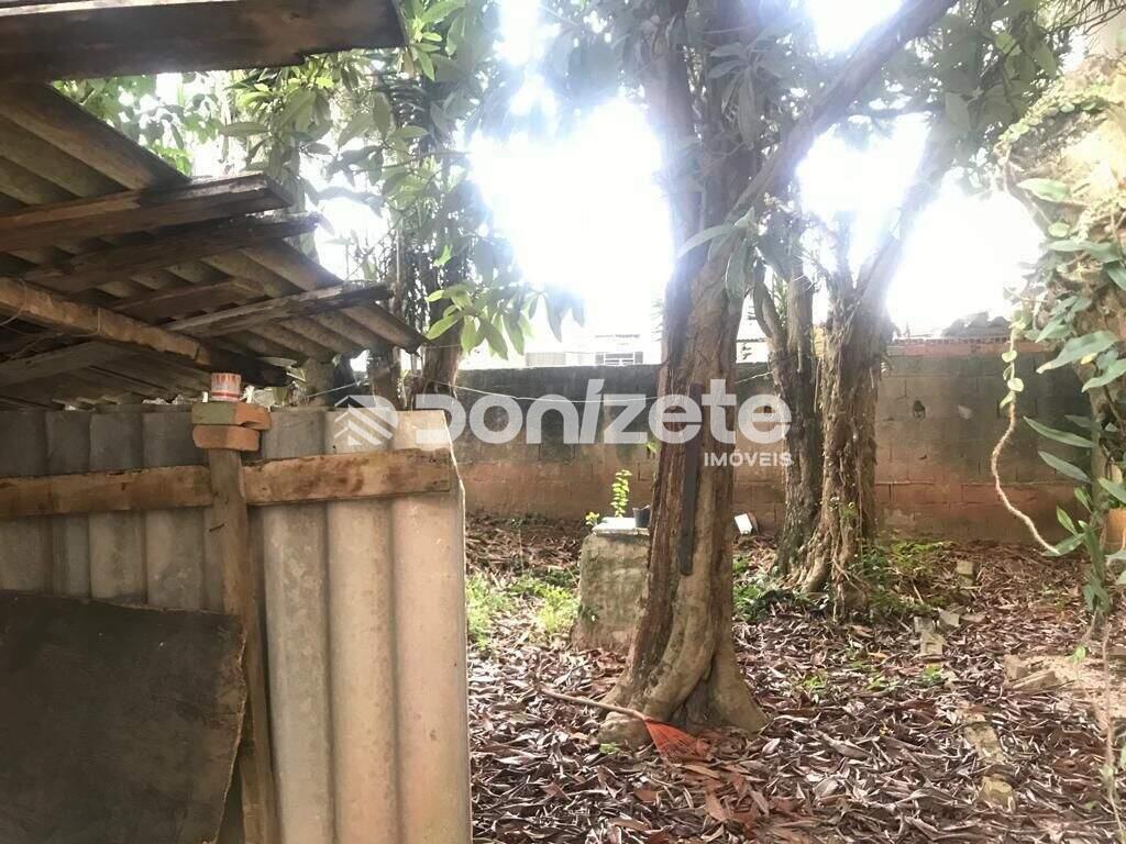 Terreno à venda no Parque das Nações: 