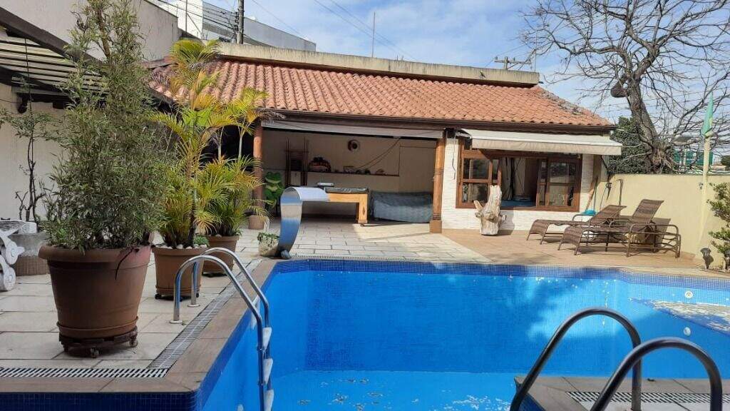 Terreno à venda no Vila Guiomar: 