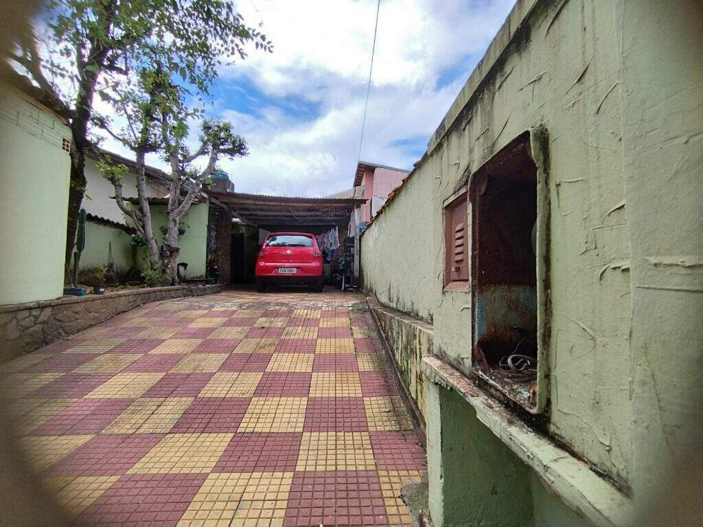 Terreno à venda no Vila Alzira: 