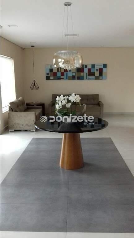 Apartamento à venda no Vila Eldízia: 