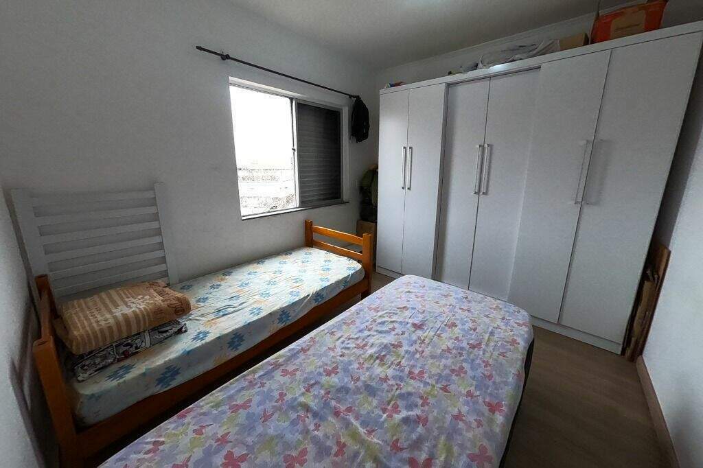 Apartamento à venda no Parque Industriário: 