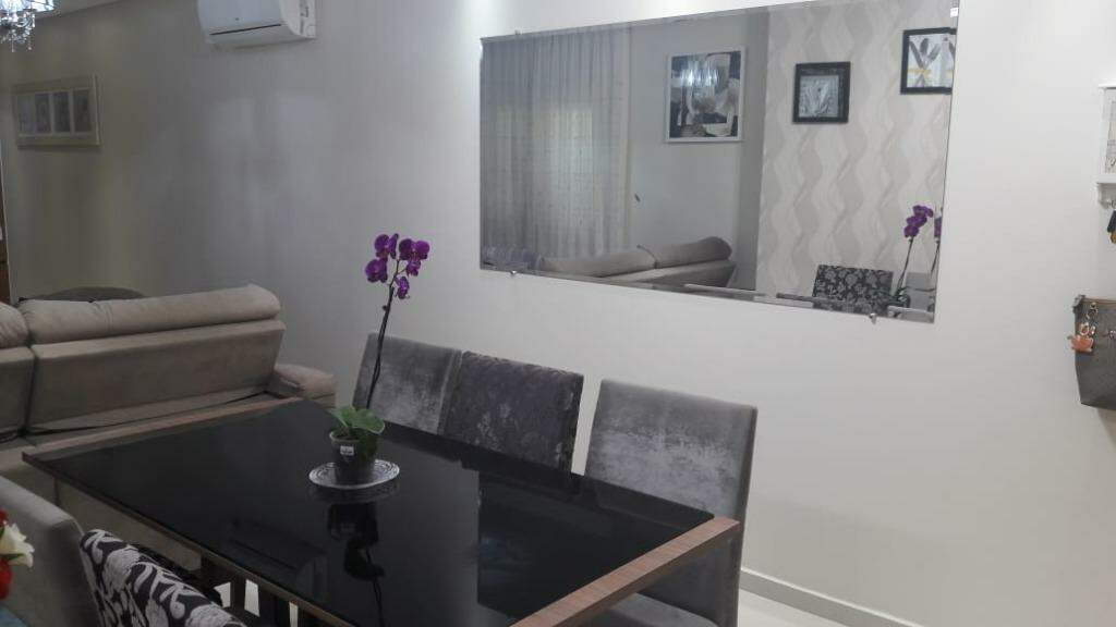 Apartamento à venda no Vila Eldízia: 