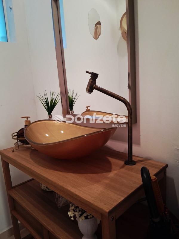 Apartamento à venda no Campestre: 