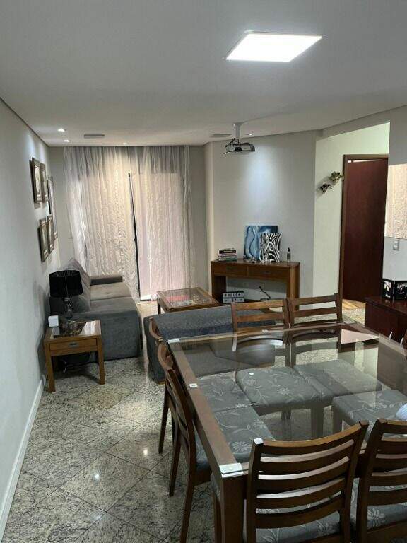 Apartamento à venda no Parque Industriário: 