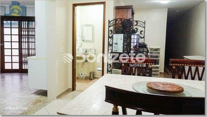 Casa à venda no Vila Valparaíso: 