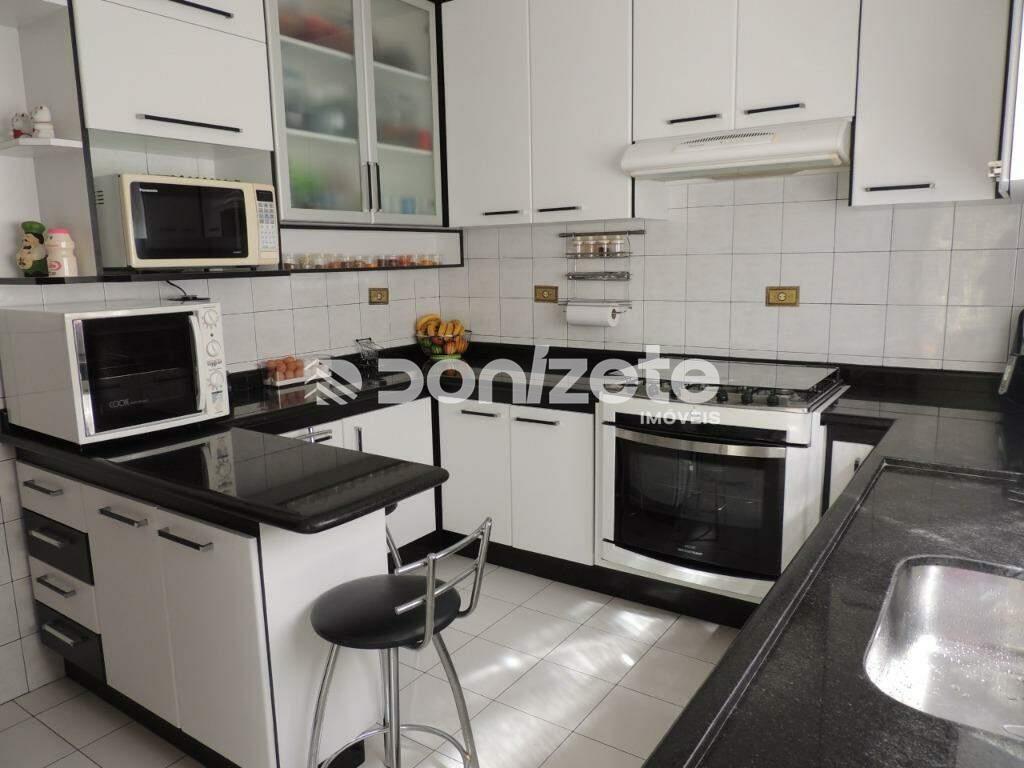 Casa à venda no Vila Cecília Maria: 