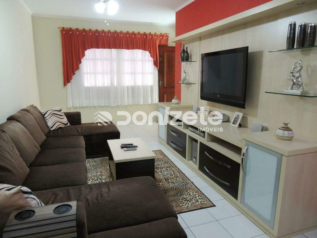 Casa à venda no Vila Cecília Maria: 