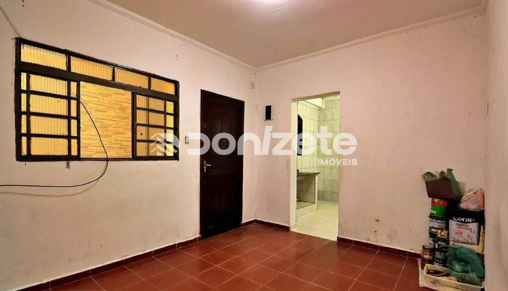 Casa à venda no Parque Gerassi: 