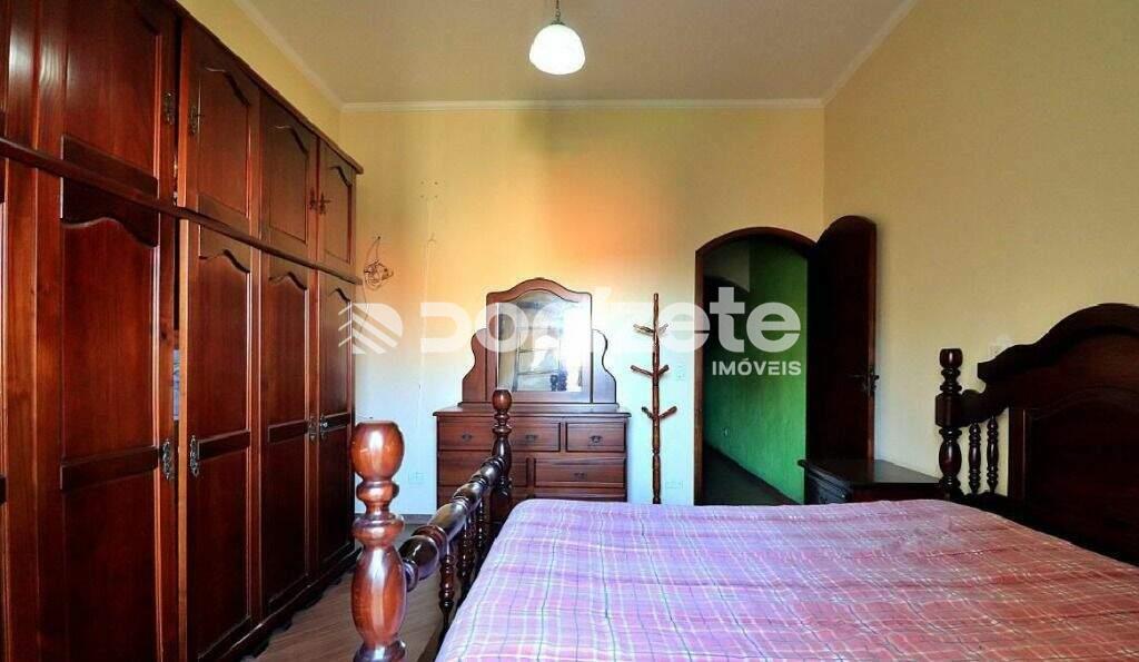 Casa à venda no Parque Gerassi: 