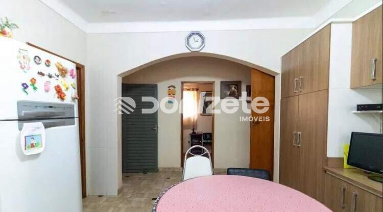 Casa à venda no Campestre: 