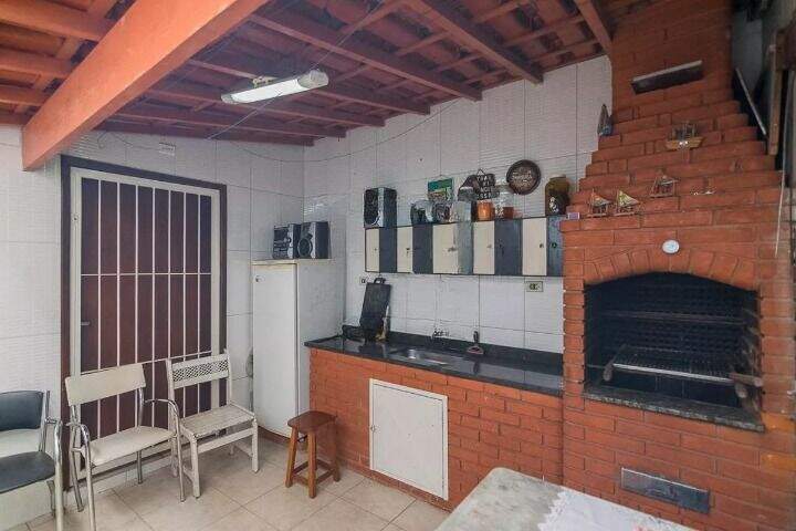 Casa à venda no Vila Metalúrgica: 