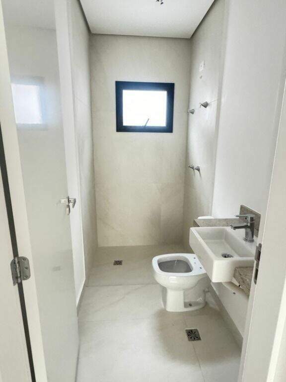 Casa à venda no Balneário Palmira: 