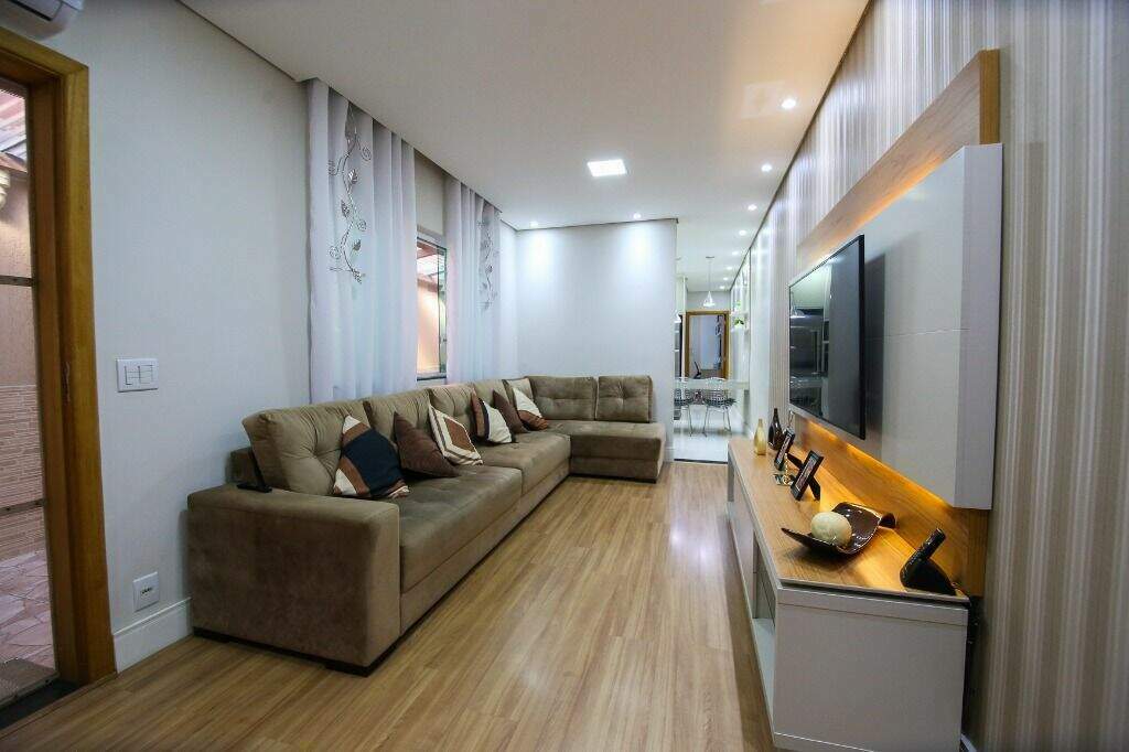 Casa à venda no Parque Capuava: 