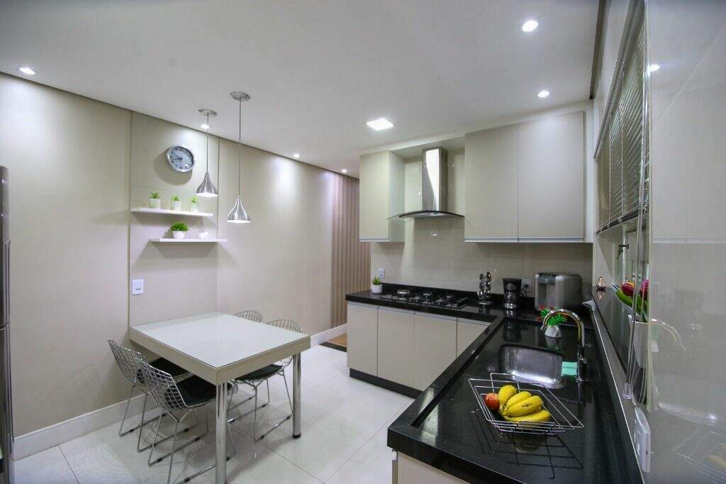 Casa à venda no Parque Capuava: 