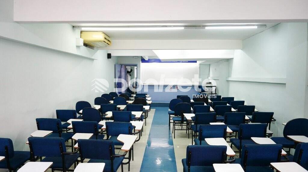 Conjunto à venda no Vila Bastos: 