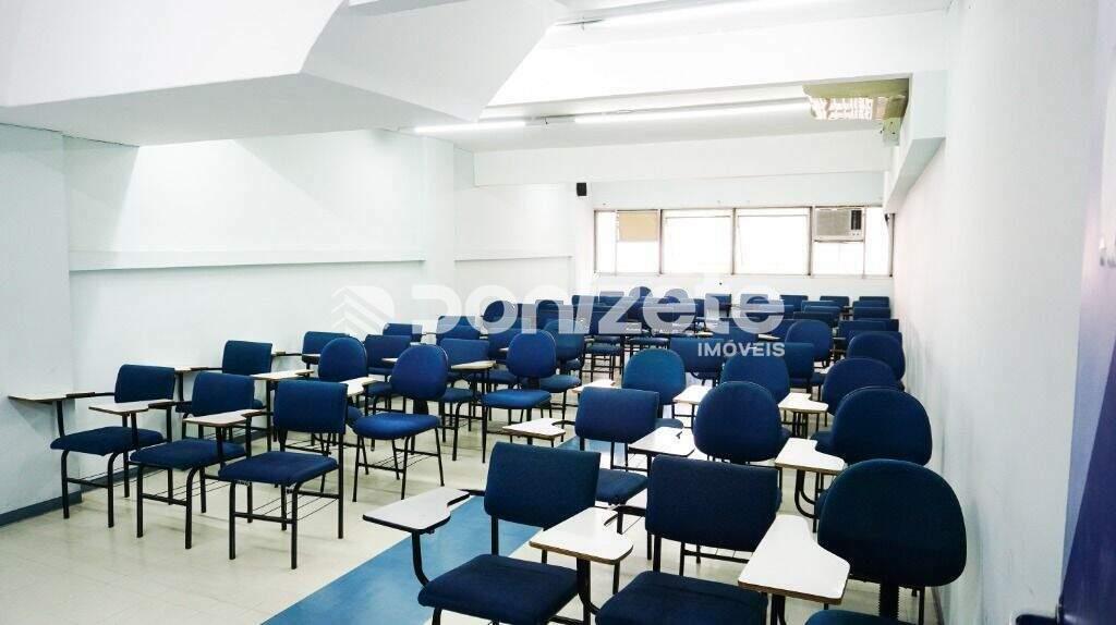 Conjunto à venda no Vila Bastos: 