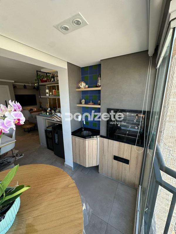 Apartamento à venda no Vila Valparaíso: 