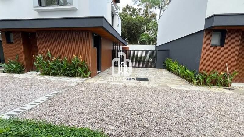 Casa à venda no Barra do Sahy: 