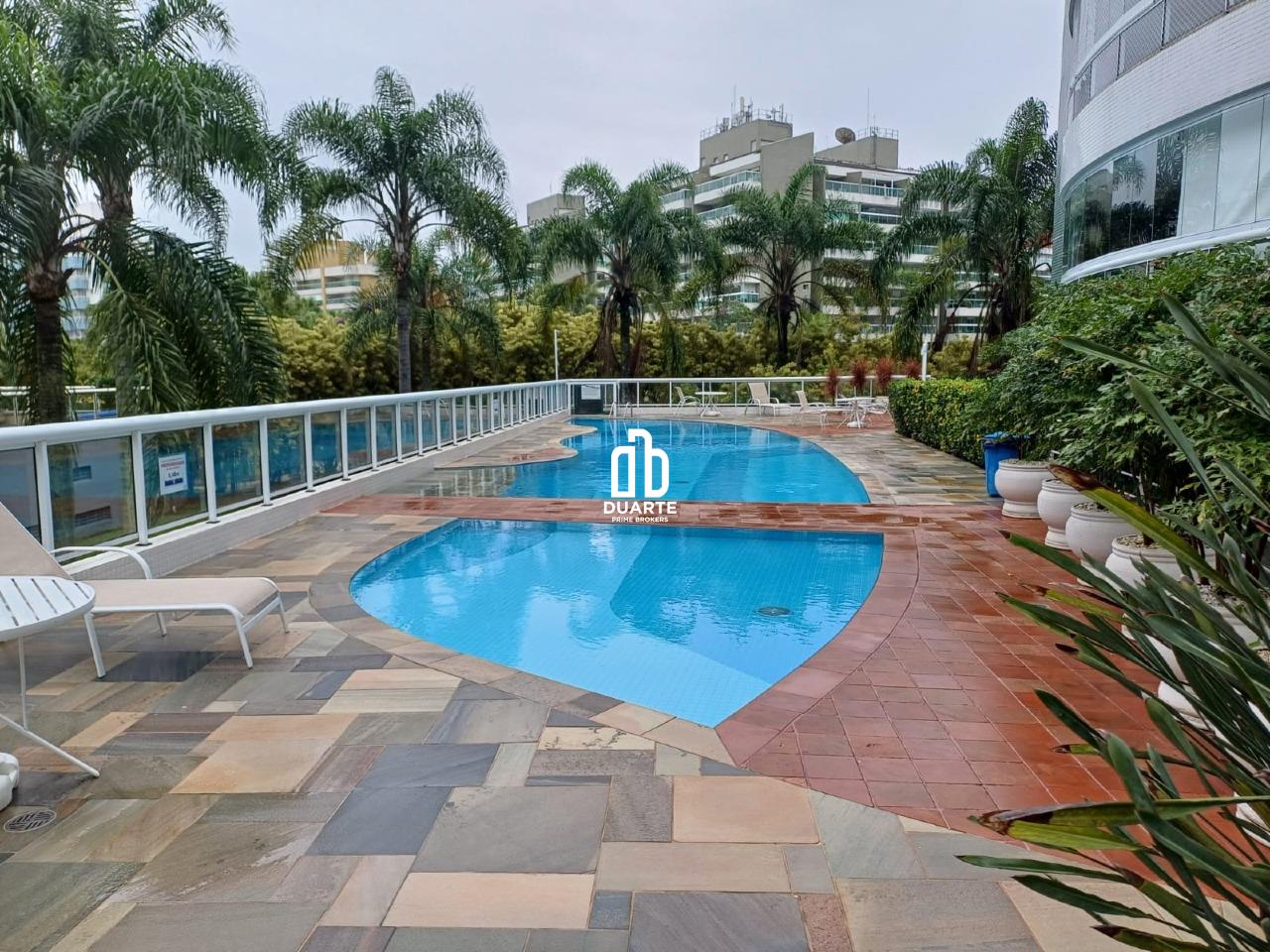 Apartamento à venda no RIVIERA: 