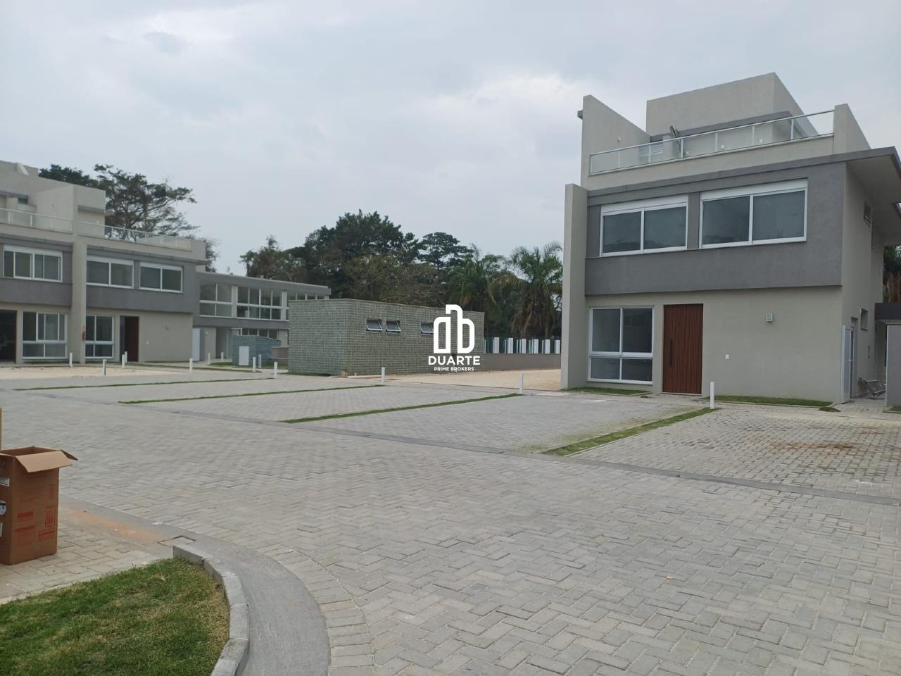 Casa à venda no RIVIERA: 