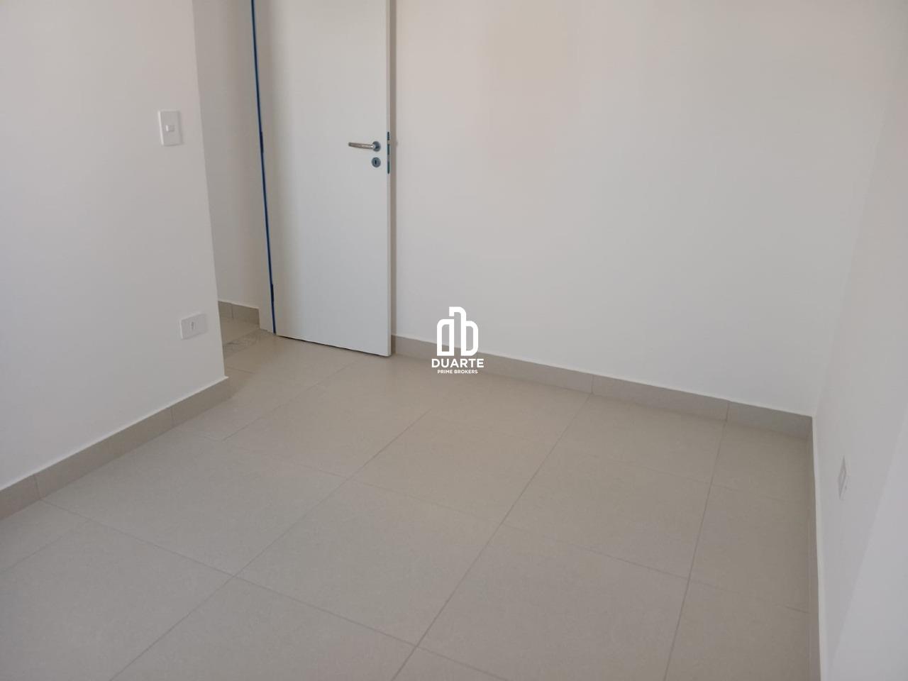 Flat à venda no BOQUEIRÃO: 