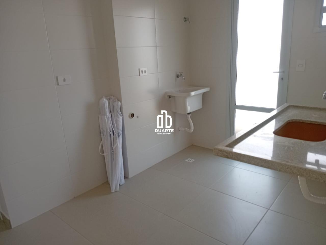 Flat à venda no BOQUEIRÃO: 