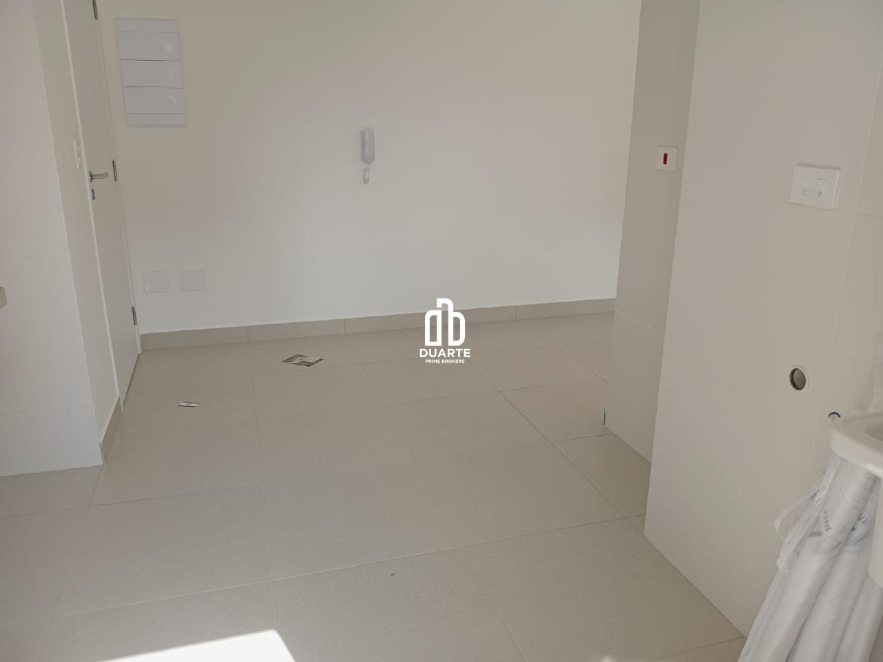 Flat à venda no BOQUEIRÃO: 