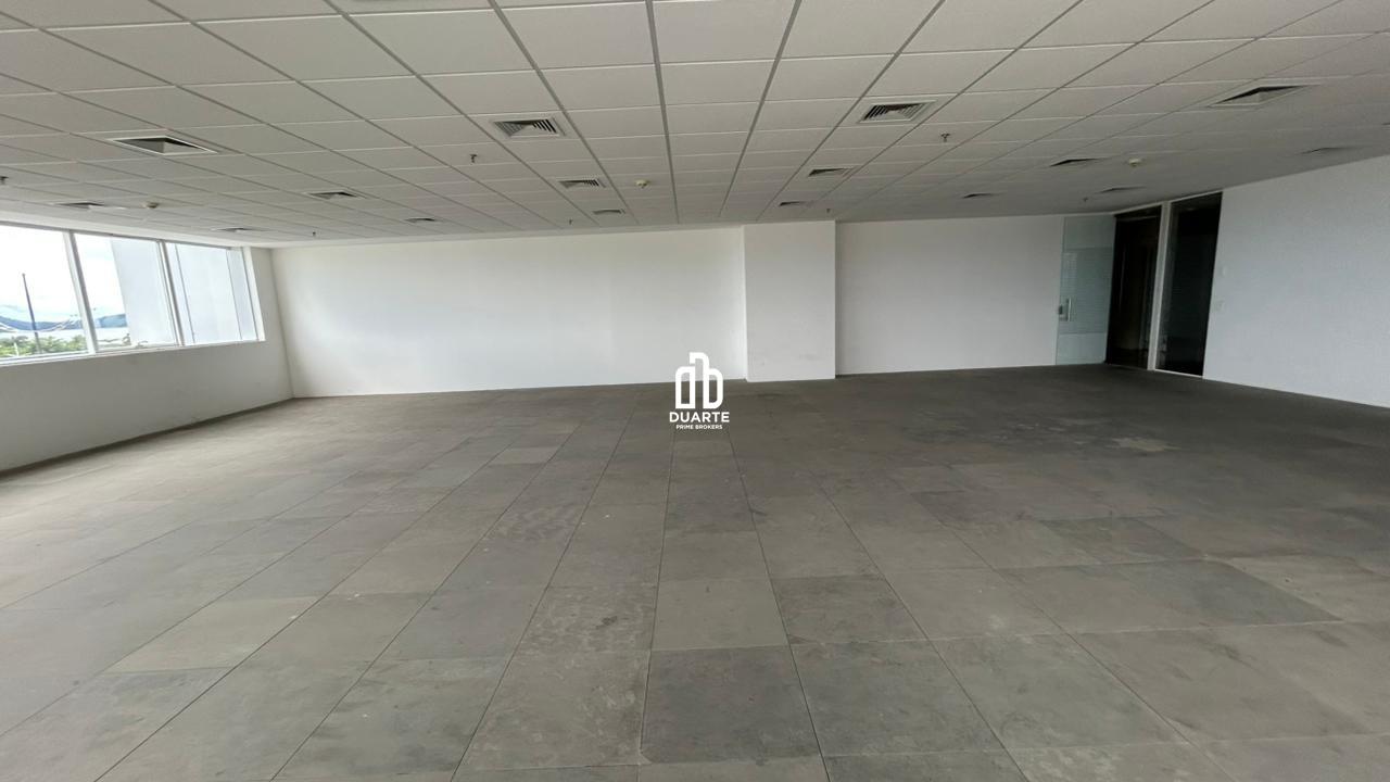 Sala à venda no JOSÉ MENINO: 