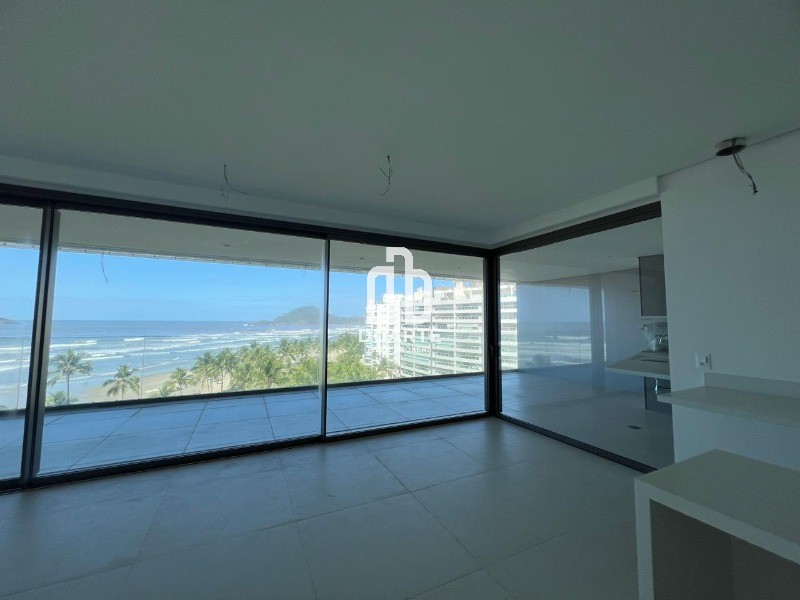 Apartamento à venda no RIVIERA DE SÃO LOURENÇO: Foto 02