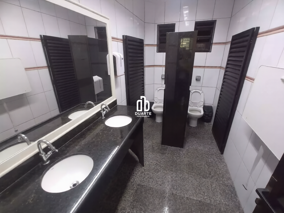 Loja para aluguel no VILA MATHIAS: 