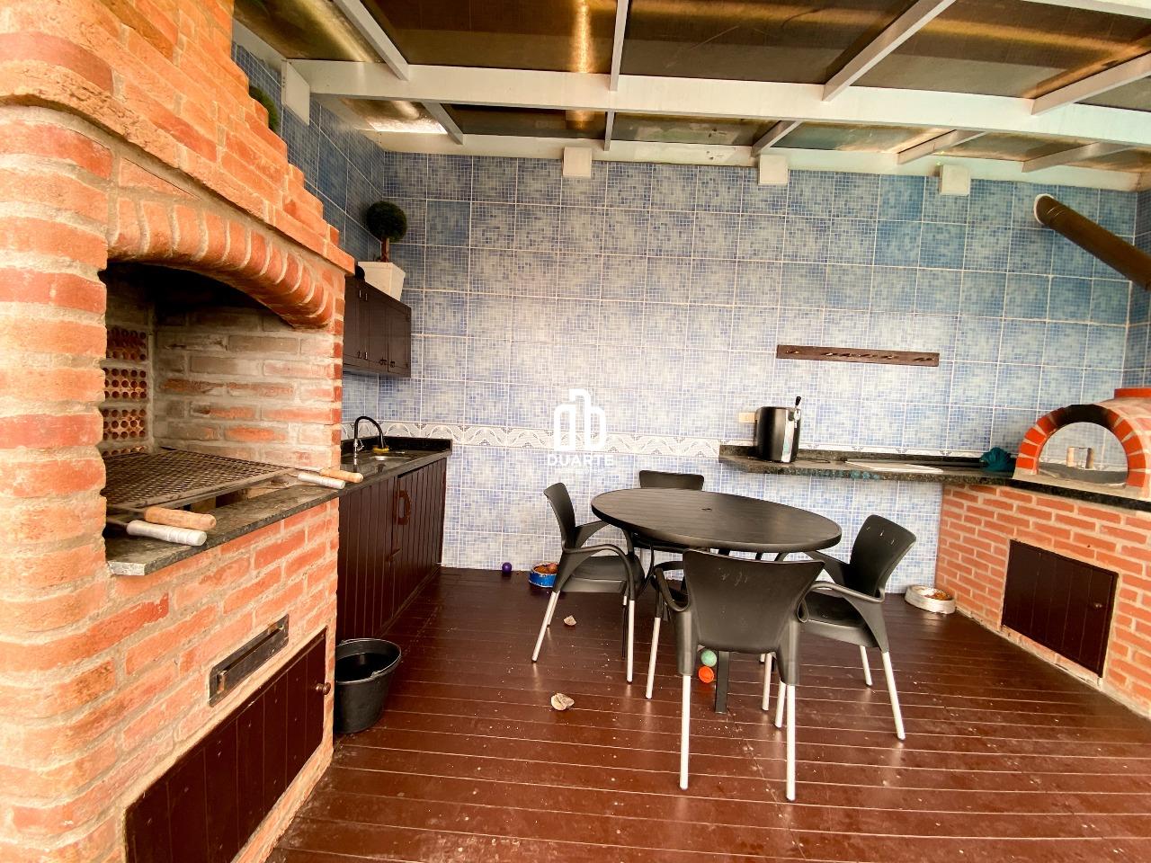 Cobertura à venda no EMBARE: 