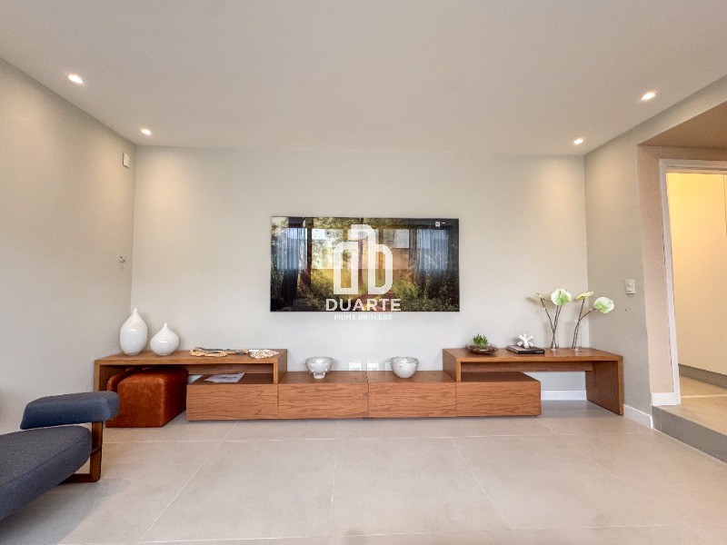 Apartamento à venda no BOQUEIRÃO: Foto 01