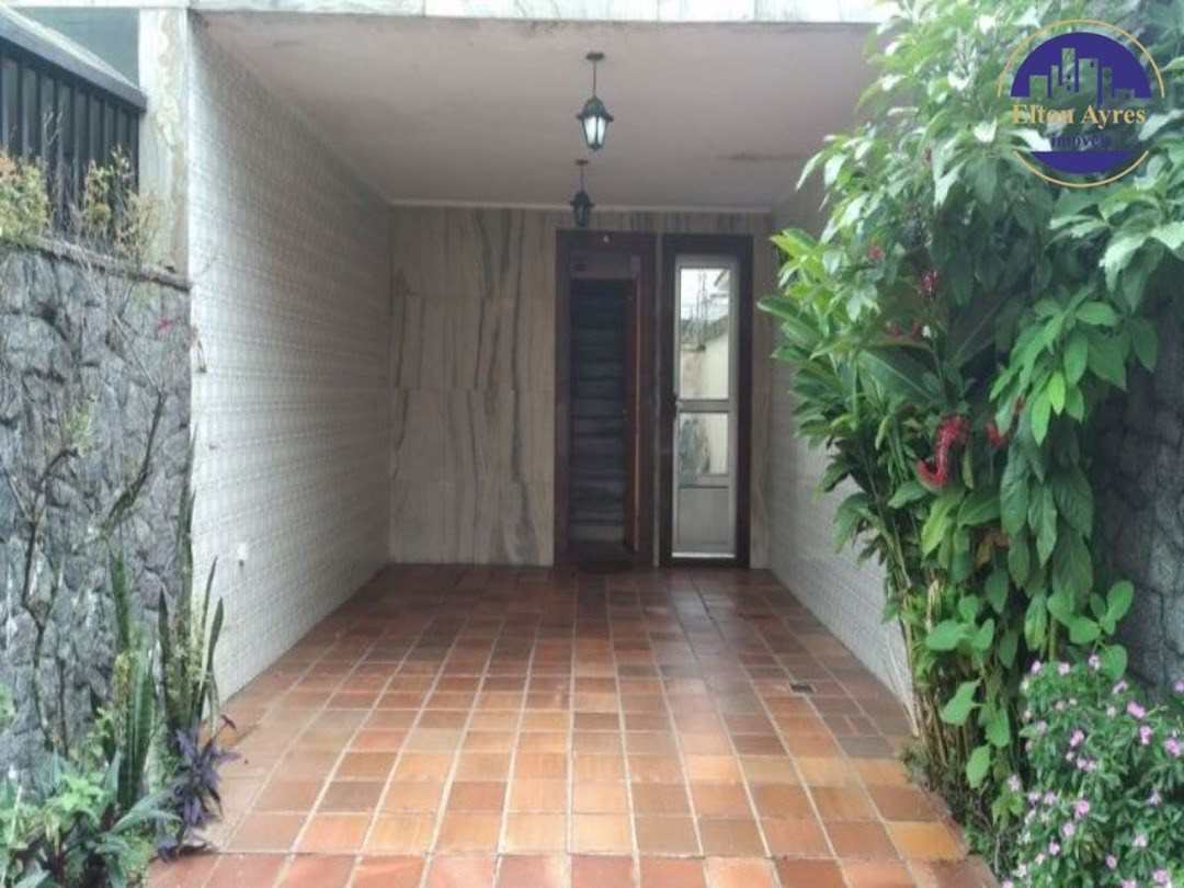 Sobrado à venda no Boqueirão: 