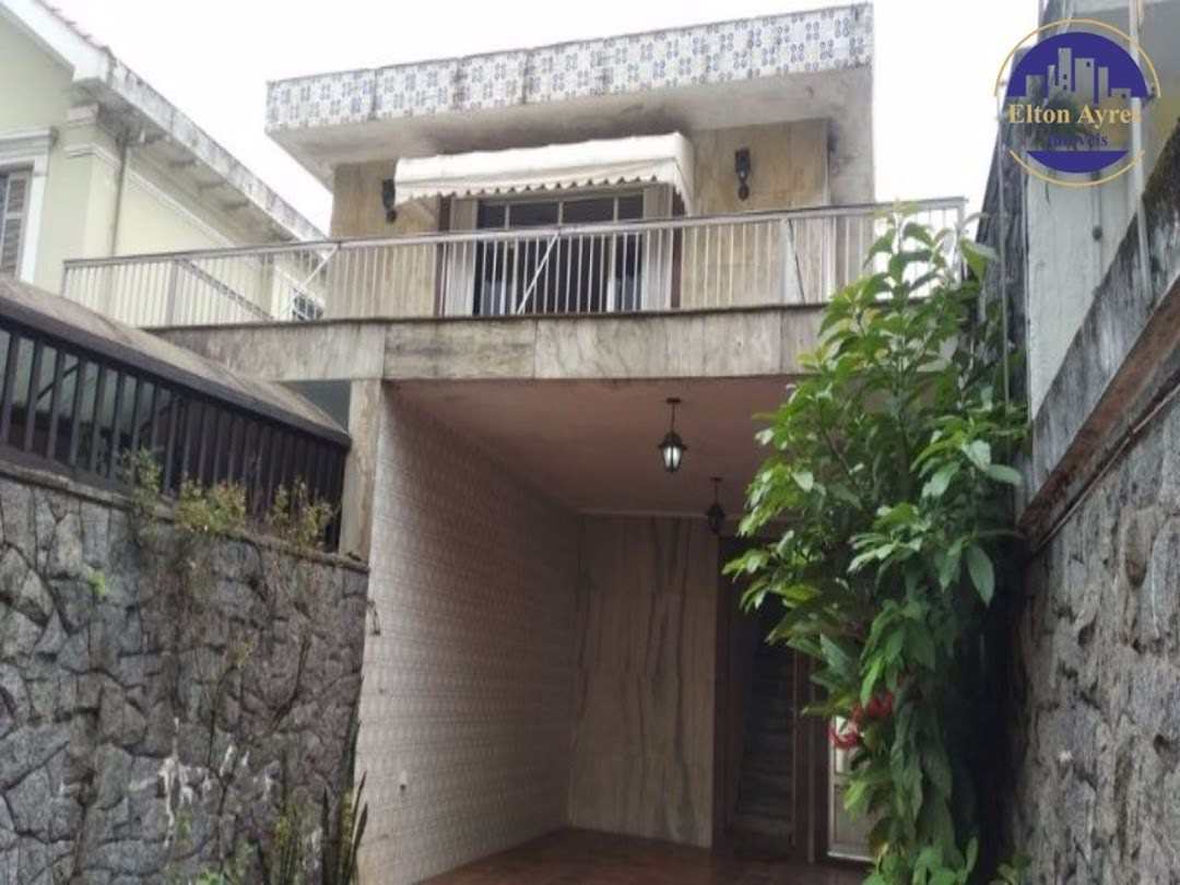 Sobrado à venda no Boqueirão: 