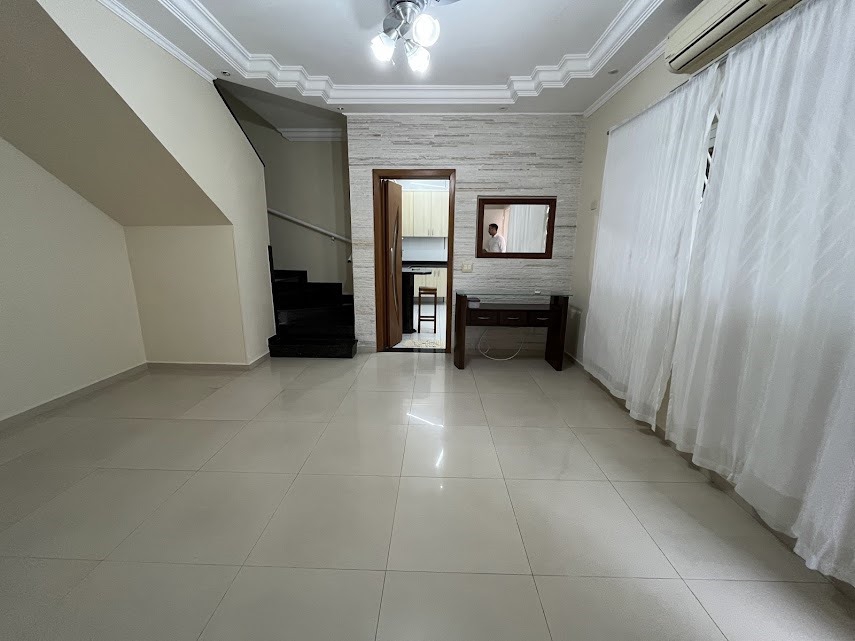 Sobrado à venda no Aparecida: 