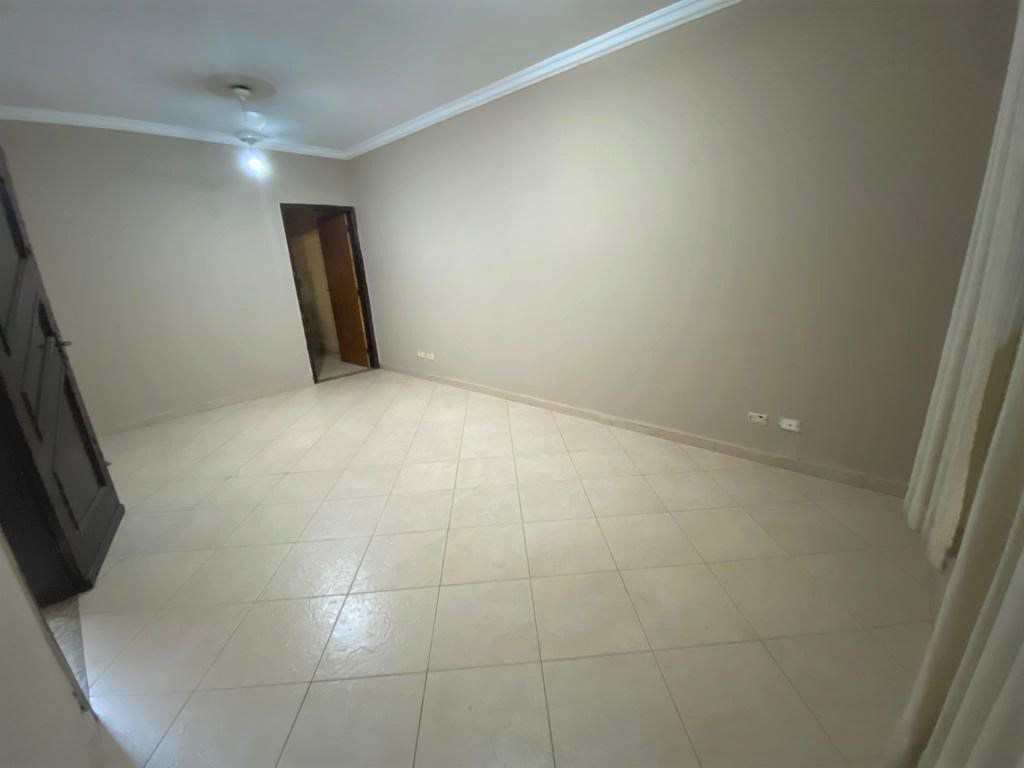 Sobrado à venda no Vila Valença: 