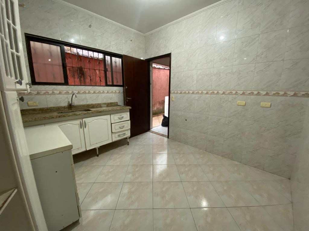 Sobrado à venda no Vila Valença: 