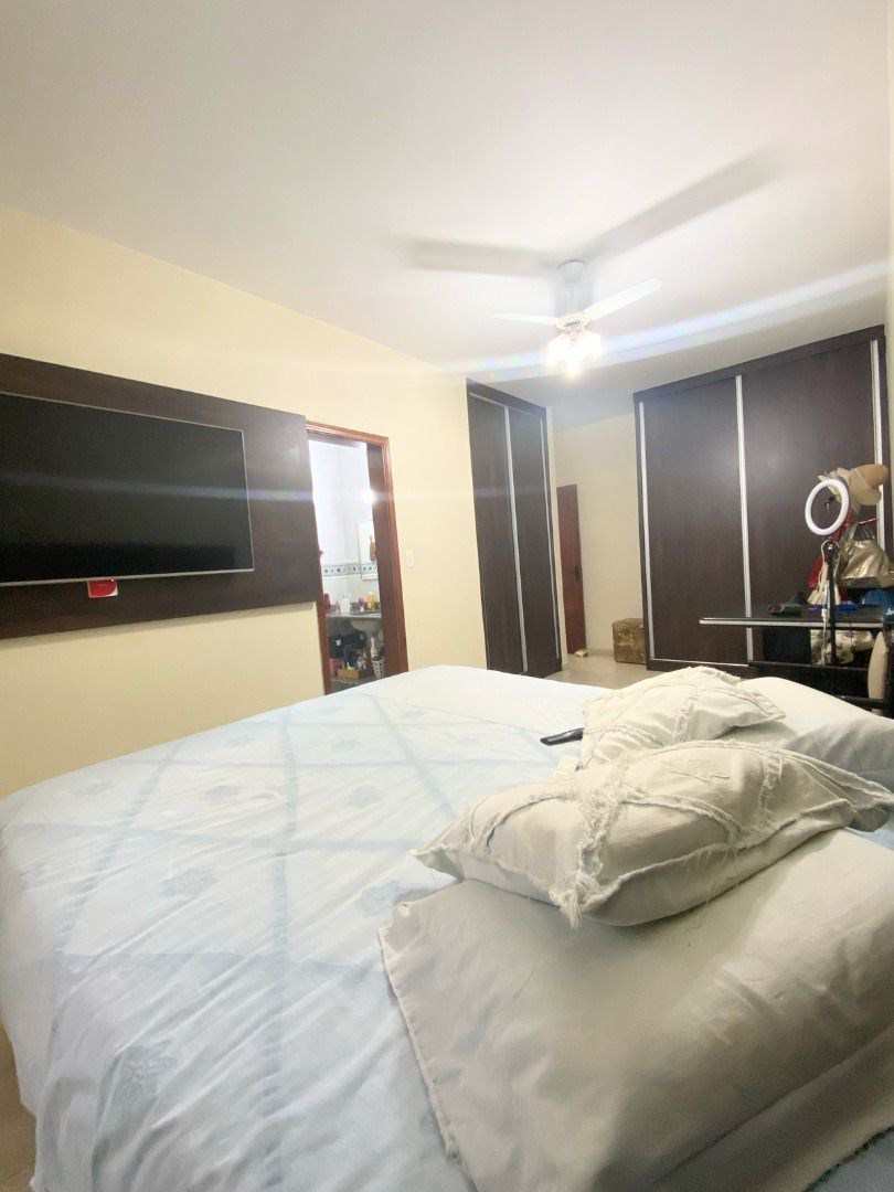 Casa à venda no Campo Grande: 