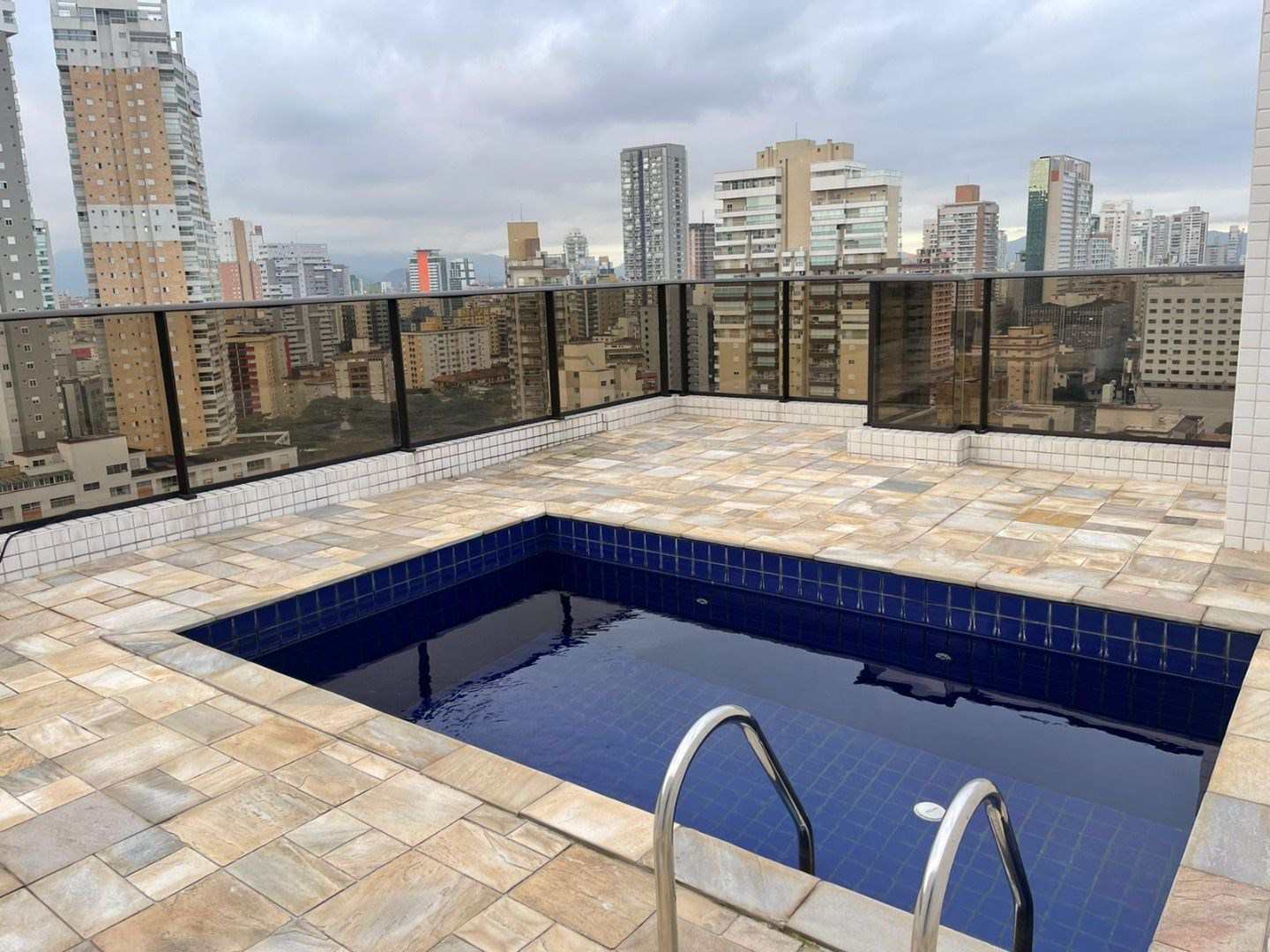 Cobertura à venda no Gonzaga: 