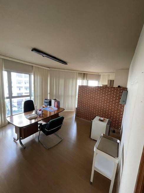 Sala à venda no Boqueirão: 