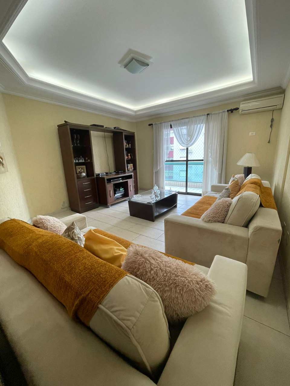 Apartamento à venda no Embaré: 