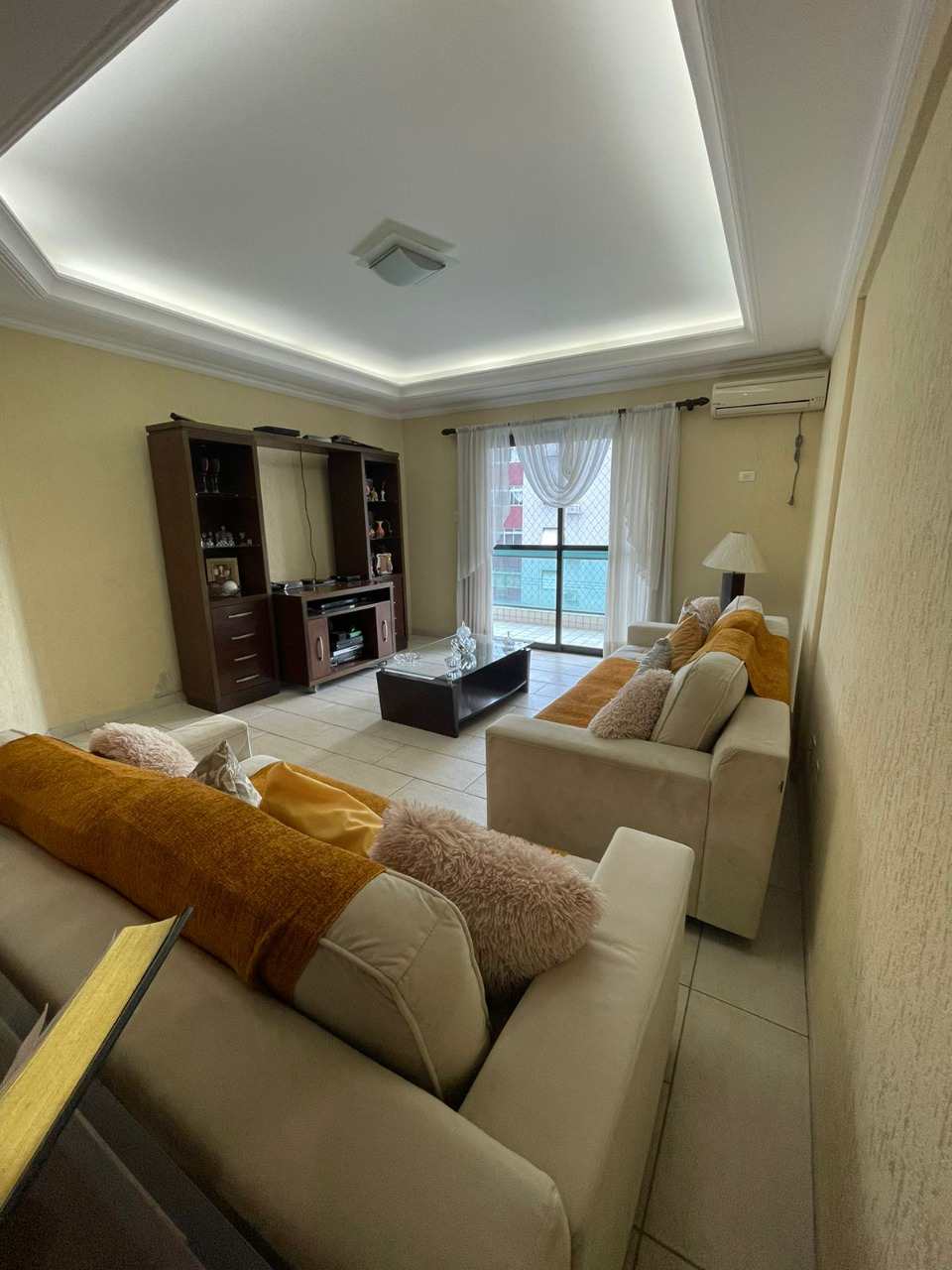 Apartamento à venda no Embaré: 