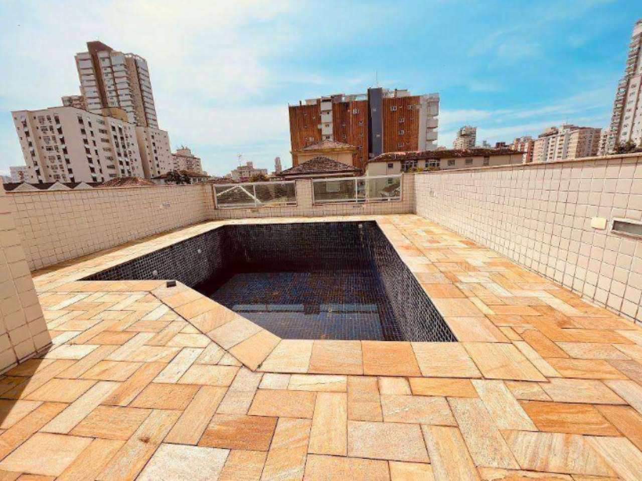 Sobrado à venda no Campo Grande: 