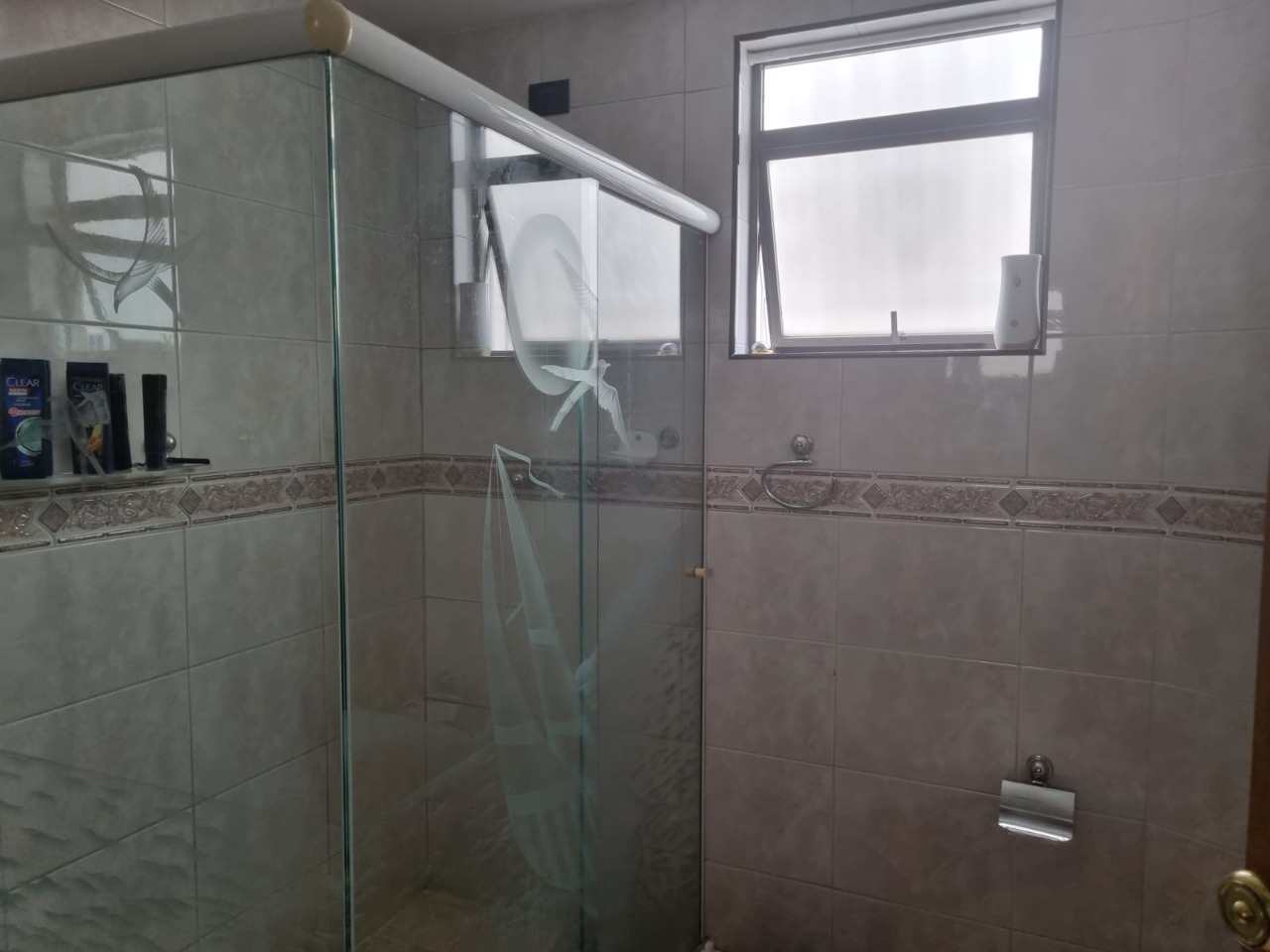 Casa à venda no Embaré: 