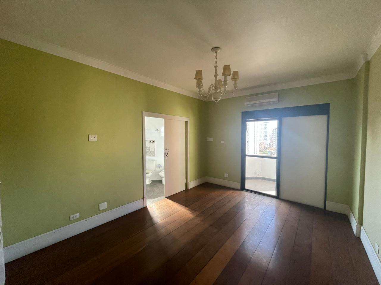 Apartamento à venda no Embaré: 