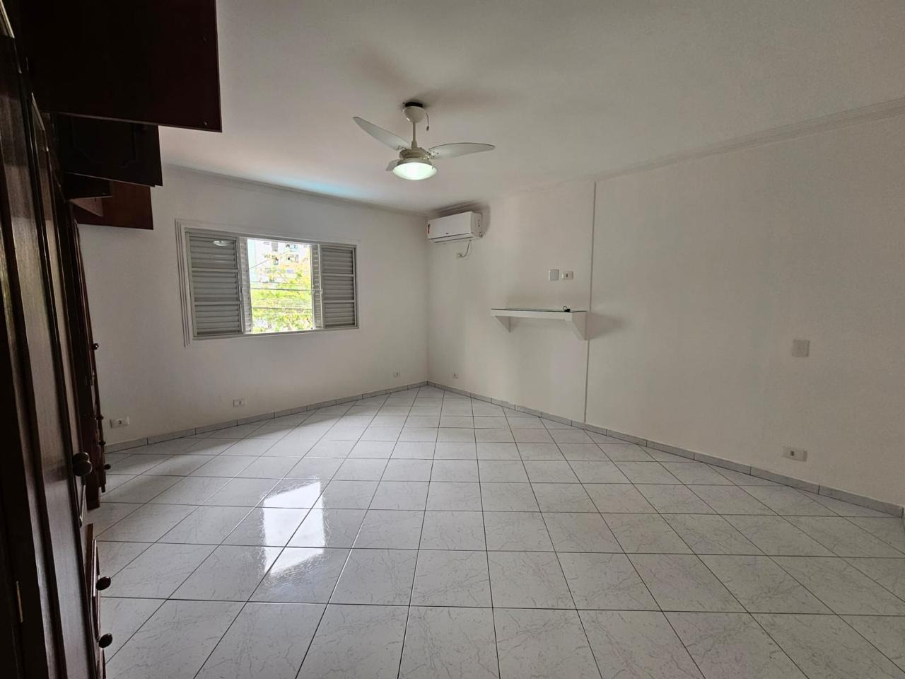 Sobrado à venda no Ponta da Praia: 