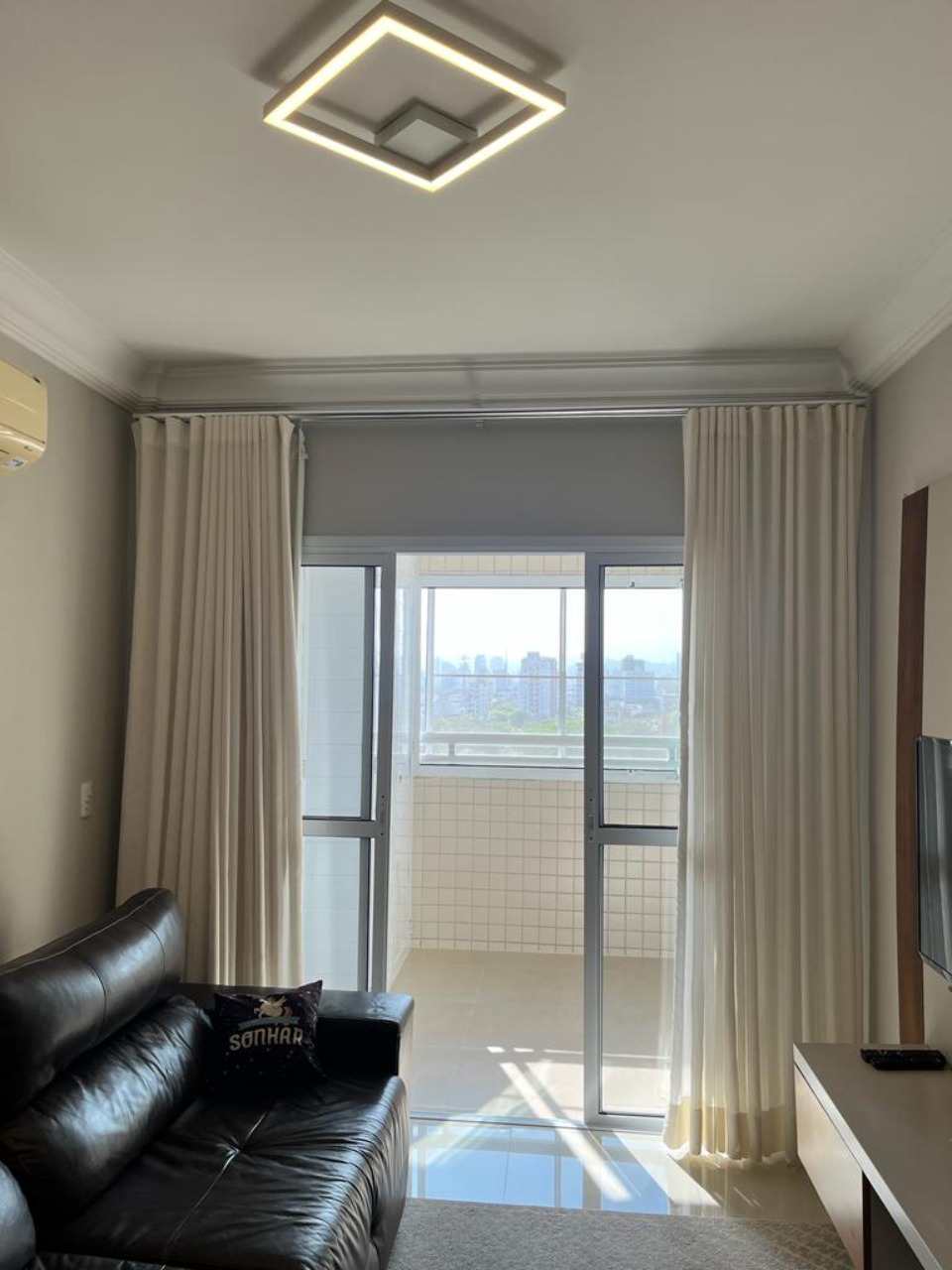 Apartamento à venda no Ponta da Praia: 